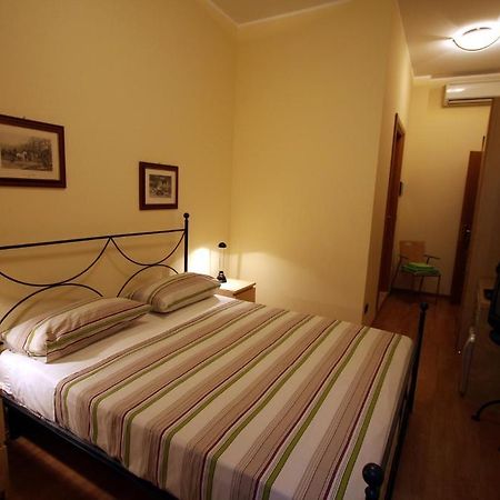 Bed And Breakfast Centrostorico Sarnico Ngoại thất bức ảnh