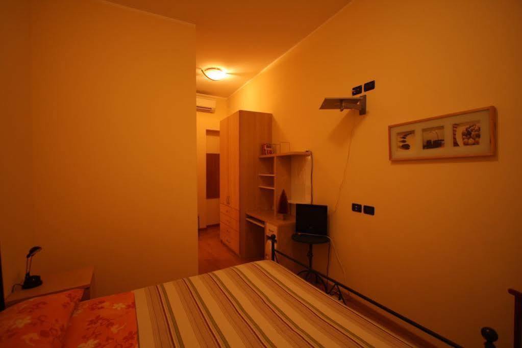 Bed And Breakfast Centrostorico Sarnico Ngoại thất bức ảnh